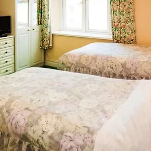 Pensión Wisestay, Cardiff